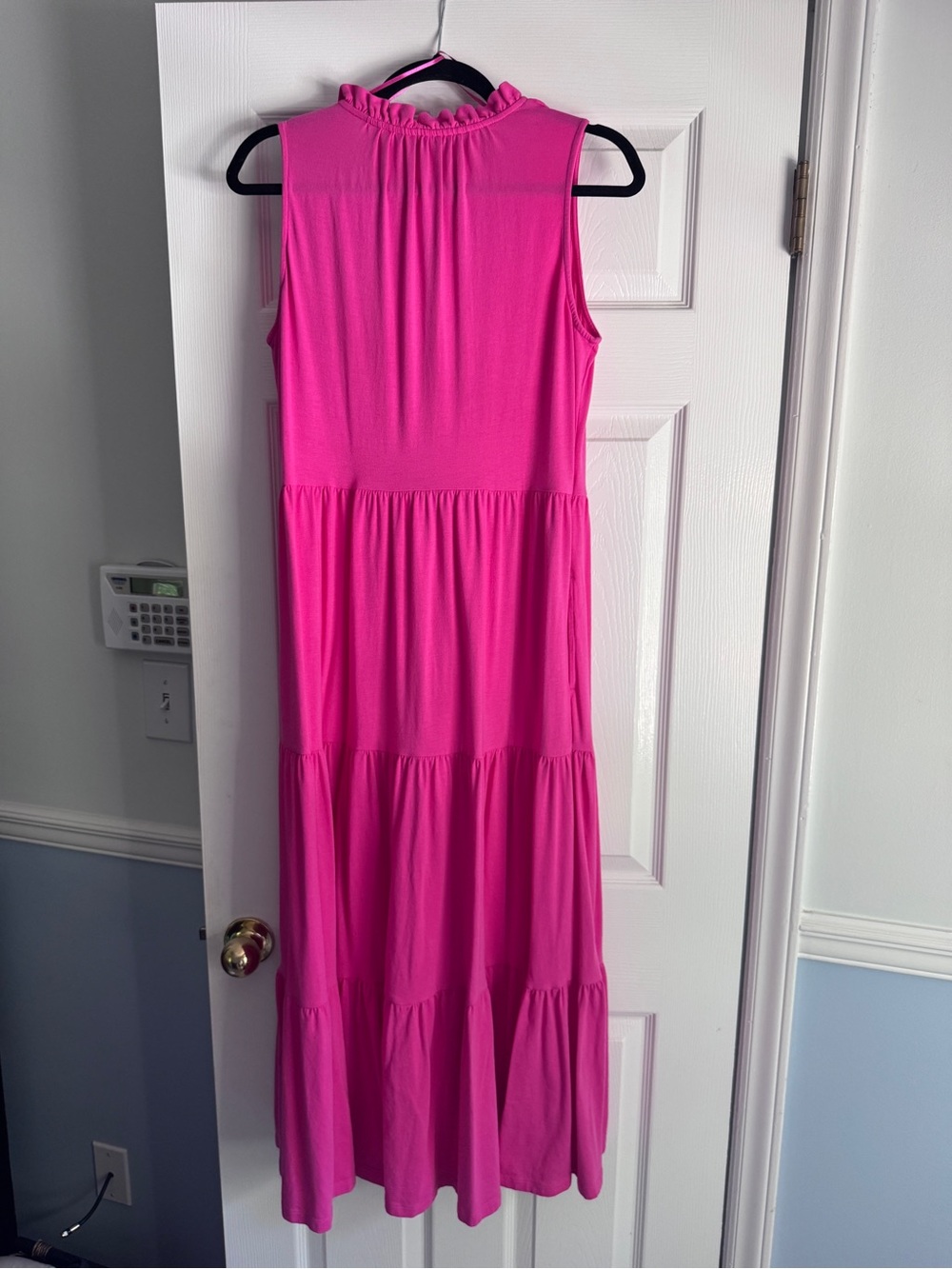 crown & ivy Bright Pink Sleeveless Tiered Maxi Dress Summer Vacation - Picture 6 of 7